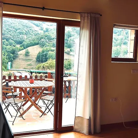 Casa Con Vistas Y Terraza En Liebana Horská chata Bores